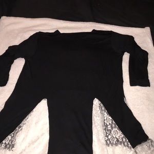 Light fall shirts with bordered lace